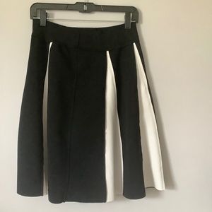 BLACK AND WHITE SKIRT